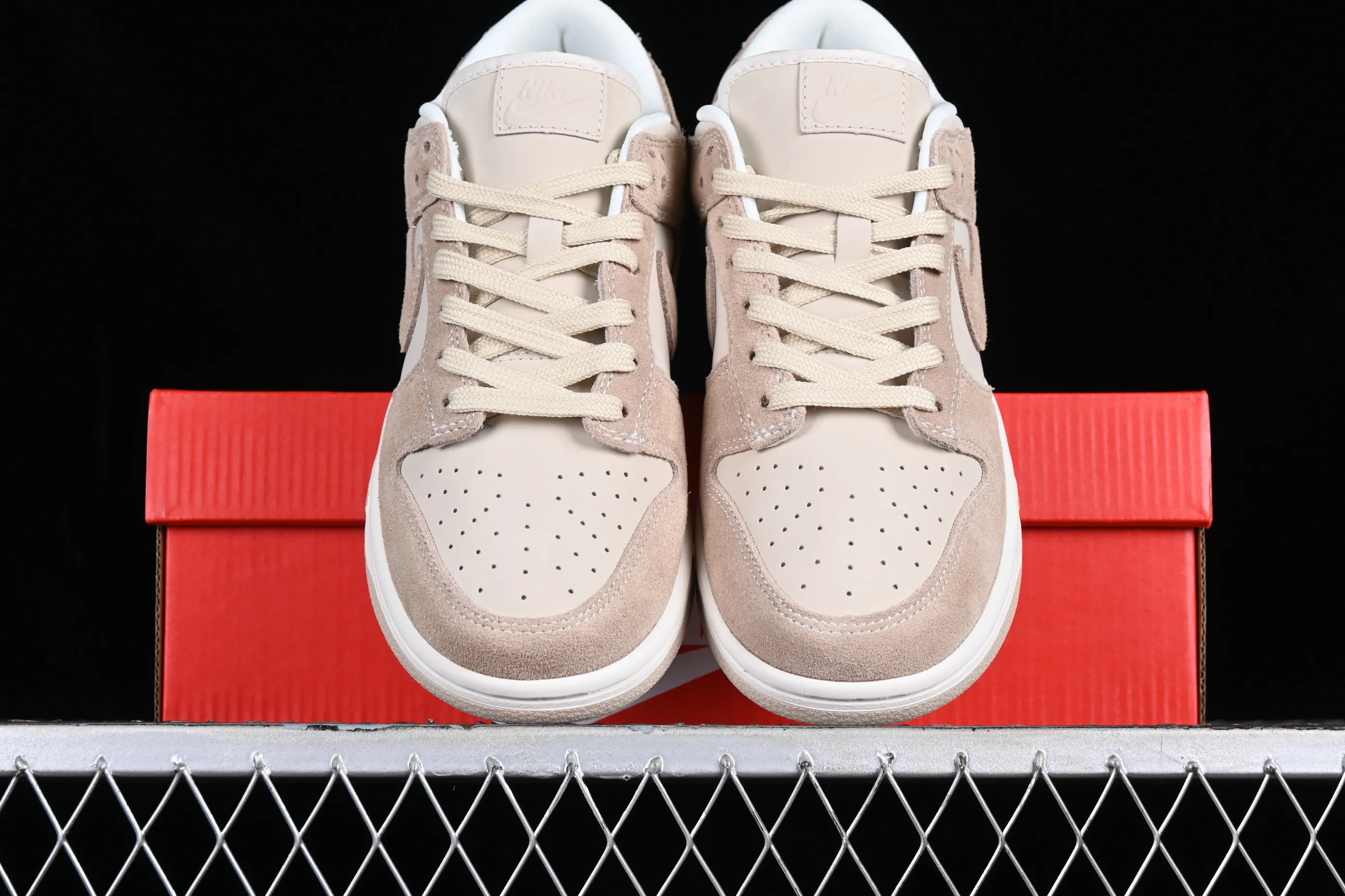 All categories Nk SB Dunk series Nk SB Dunk Low low-top sneakers F version Nk Dunk Low "Sanddrift" new wheat color SB low-top casual sneakers FD0873-126